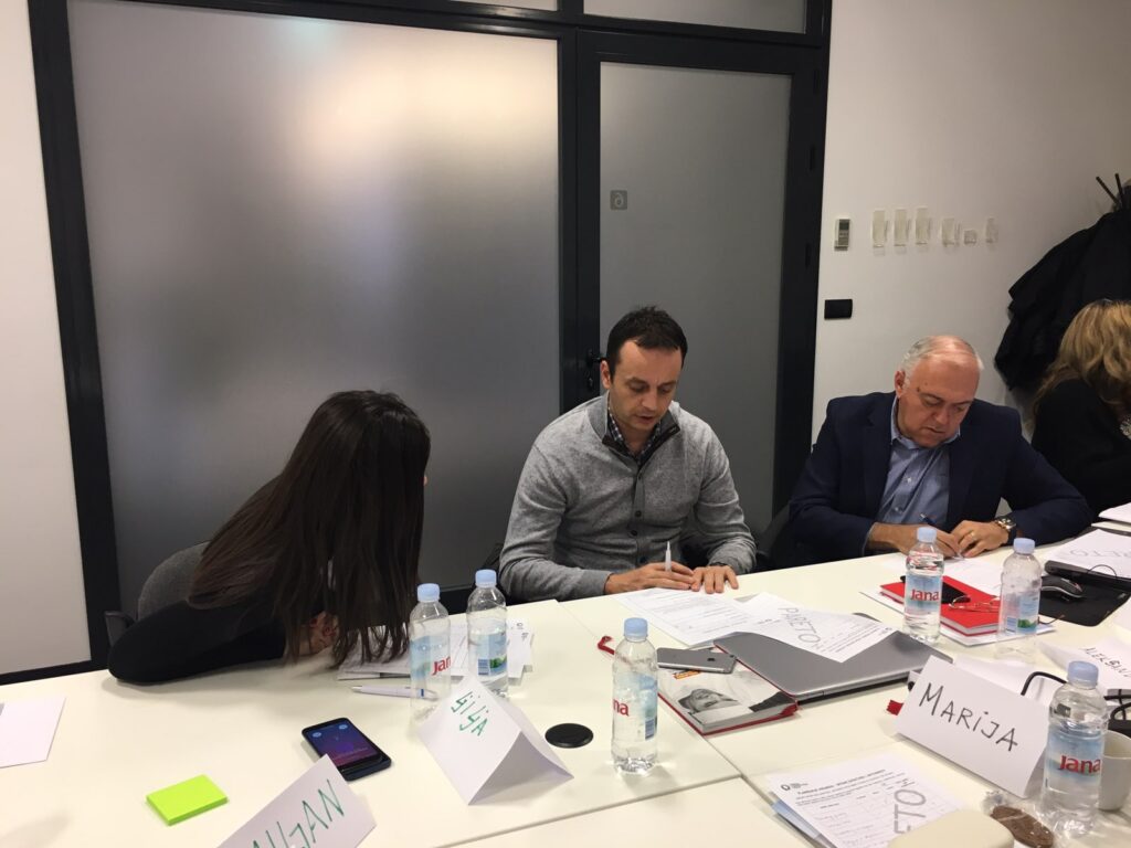 0-02-0a-383e586a44333e667e9971db4293c96a28f6cb52533b2858ed8a3a518944e3ac_full