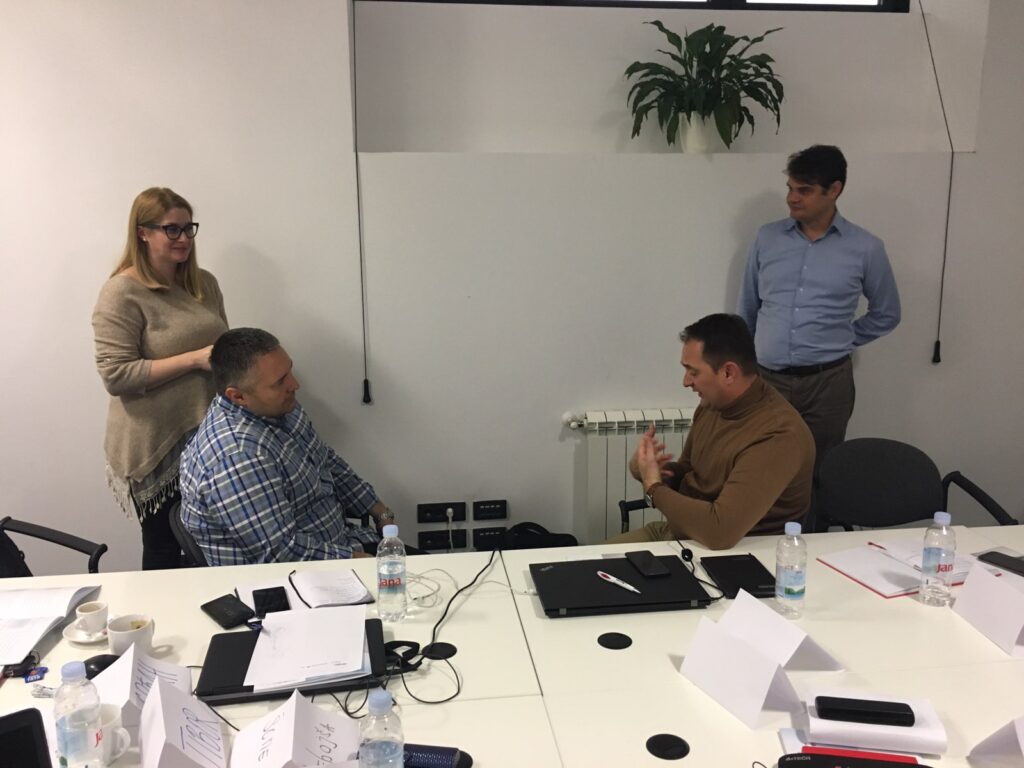 0-02-0a-871dc649de558ea4640186af00f08c5a719210798e72ac7c6723e9c50cf86ebc_full